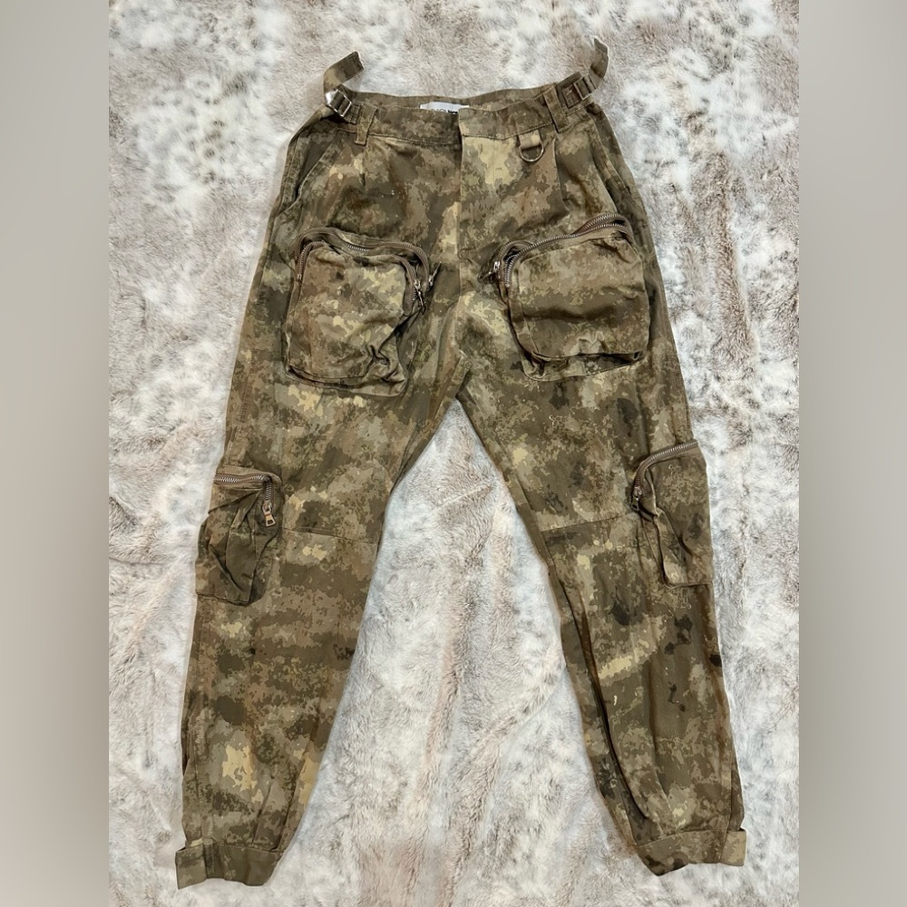 Camouflage cago pant